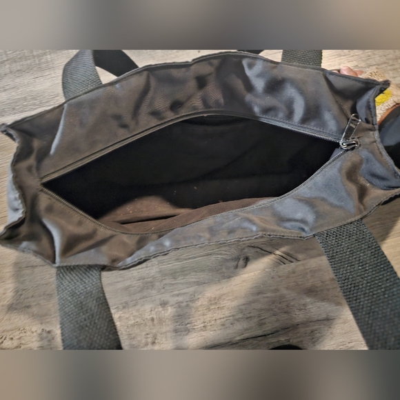 Kate Spade New York Classic Y2K nylon black tote, some wear, nostalgia - Picture 6 of 6